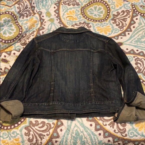 Express Crop Jean Jacket - Picture 3 of 3